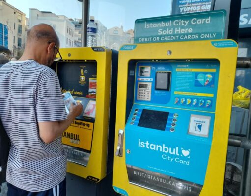 Navigating Wizz Air: A Budget Flight Review and Arrival Experience in Istanbul (DAY 1)